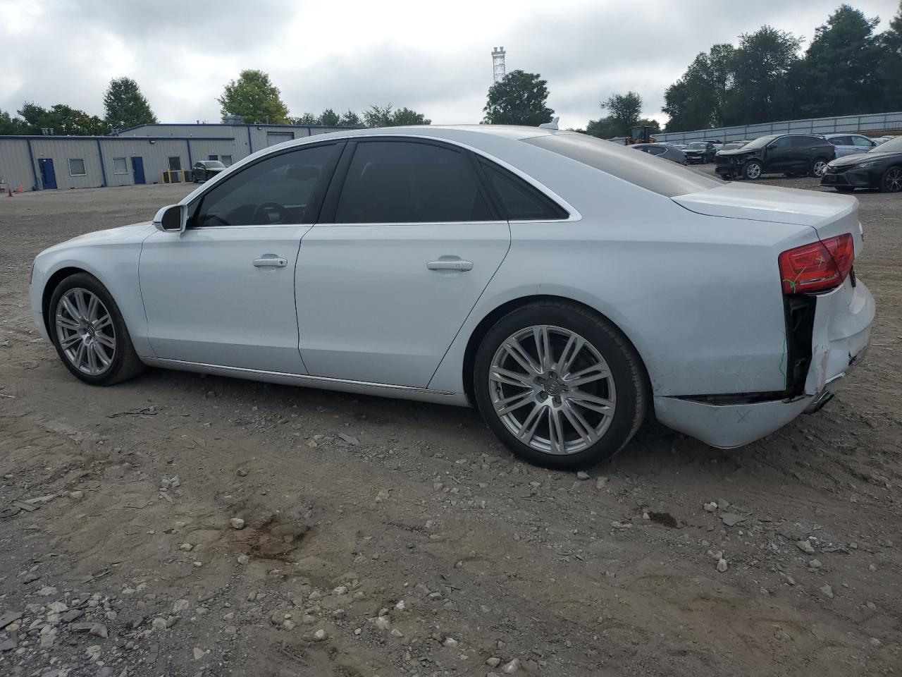 2013 Audi A8 Quattro - Фото 2