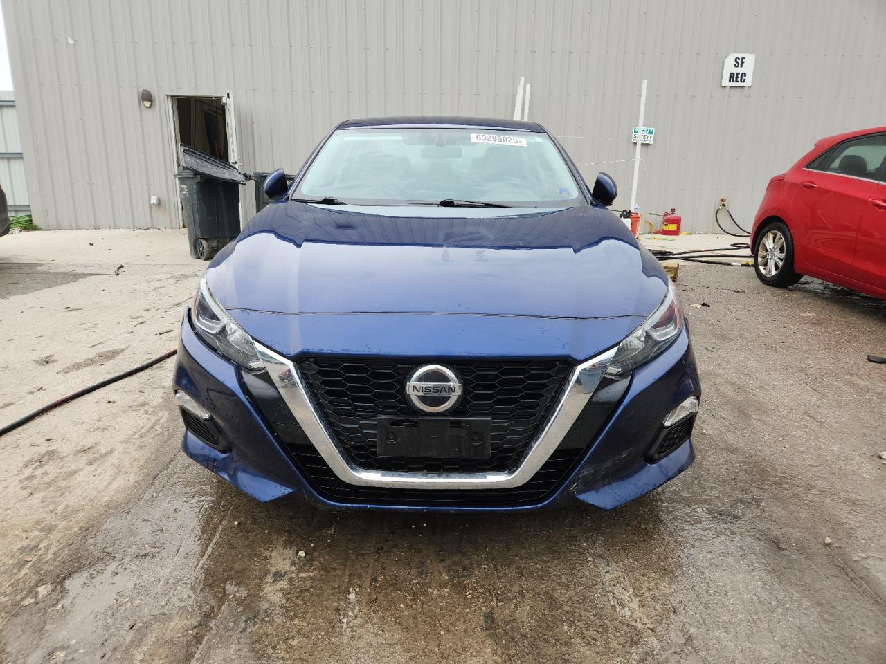 2020 Nissan Altima S - Фото 5