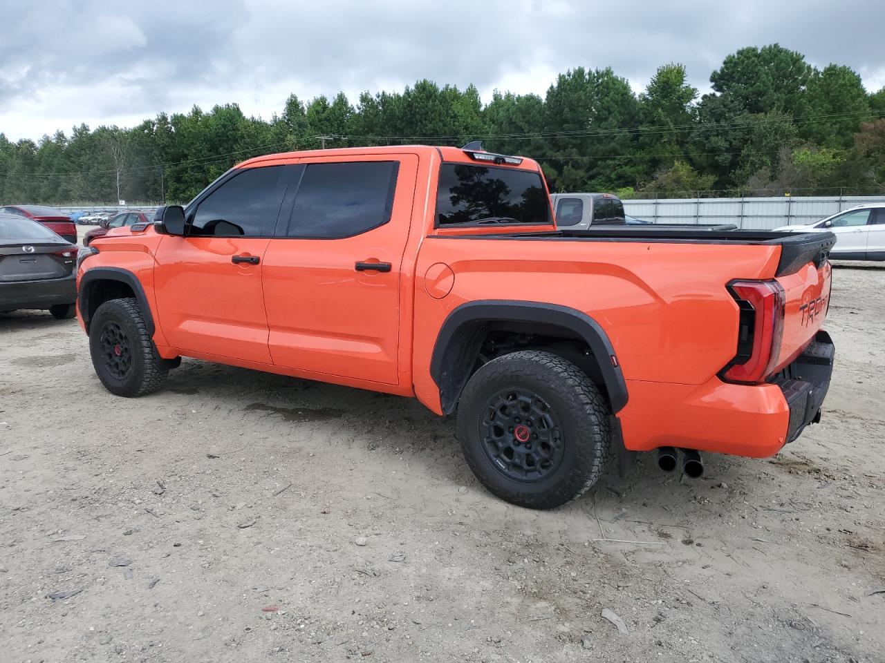 2023 Toyota Tundra Crewmax Limited - Фото 2