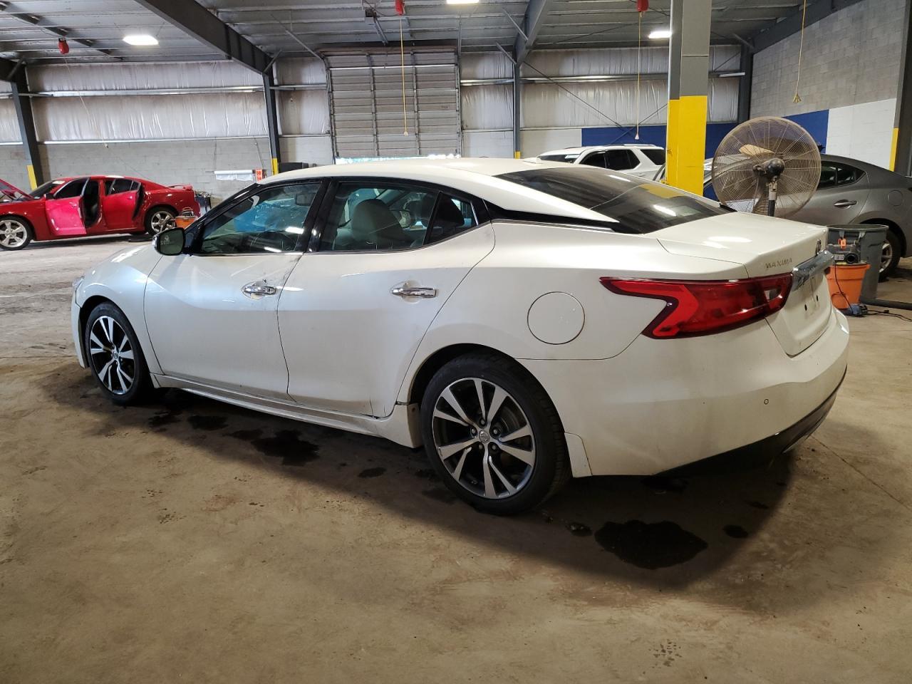 2017 Nissan Maxima 3.5S - Фото 2