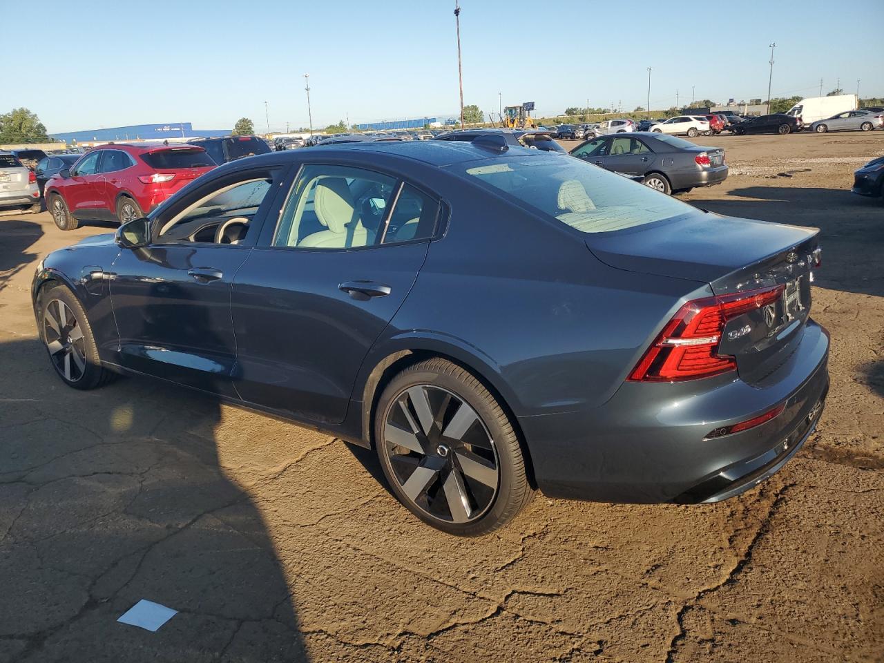 2024 Volvo S60 Core - Фото 2