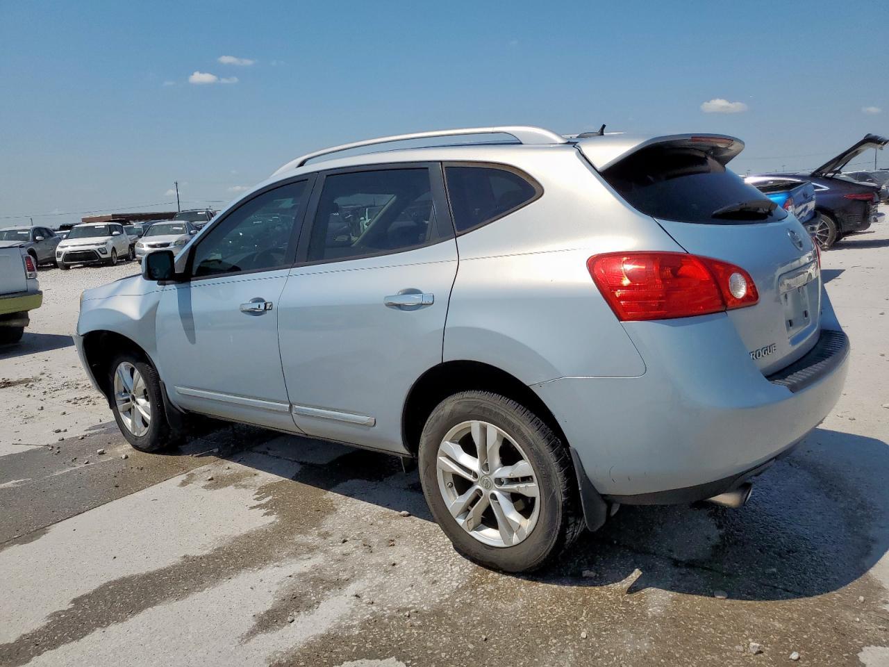 2013 Nissan Rogue S - Фото 2