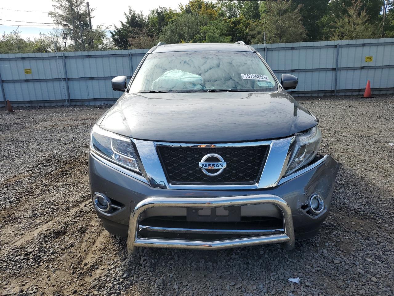 2016 Nissan Pathfinder S S - Image 5