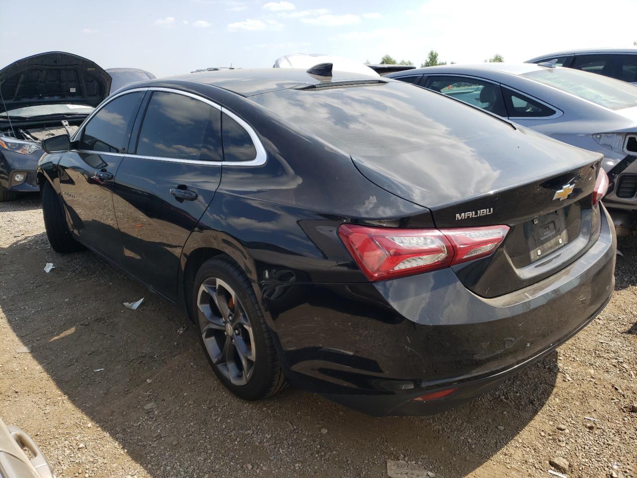2022 Chevrolet Malibu Lt - Фото 2