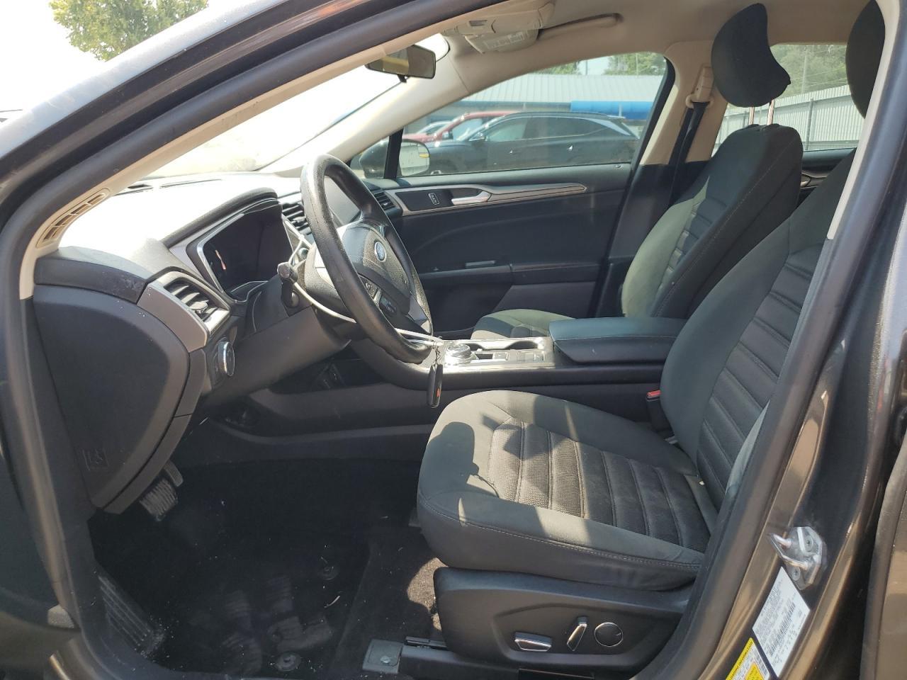 2017 Ford Fusion Se - Фото 7