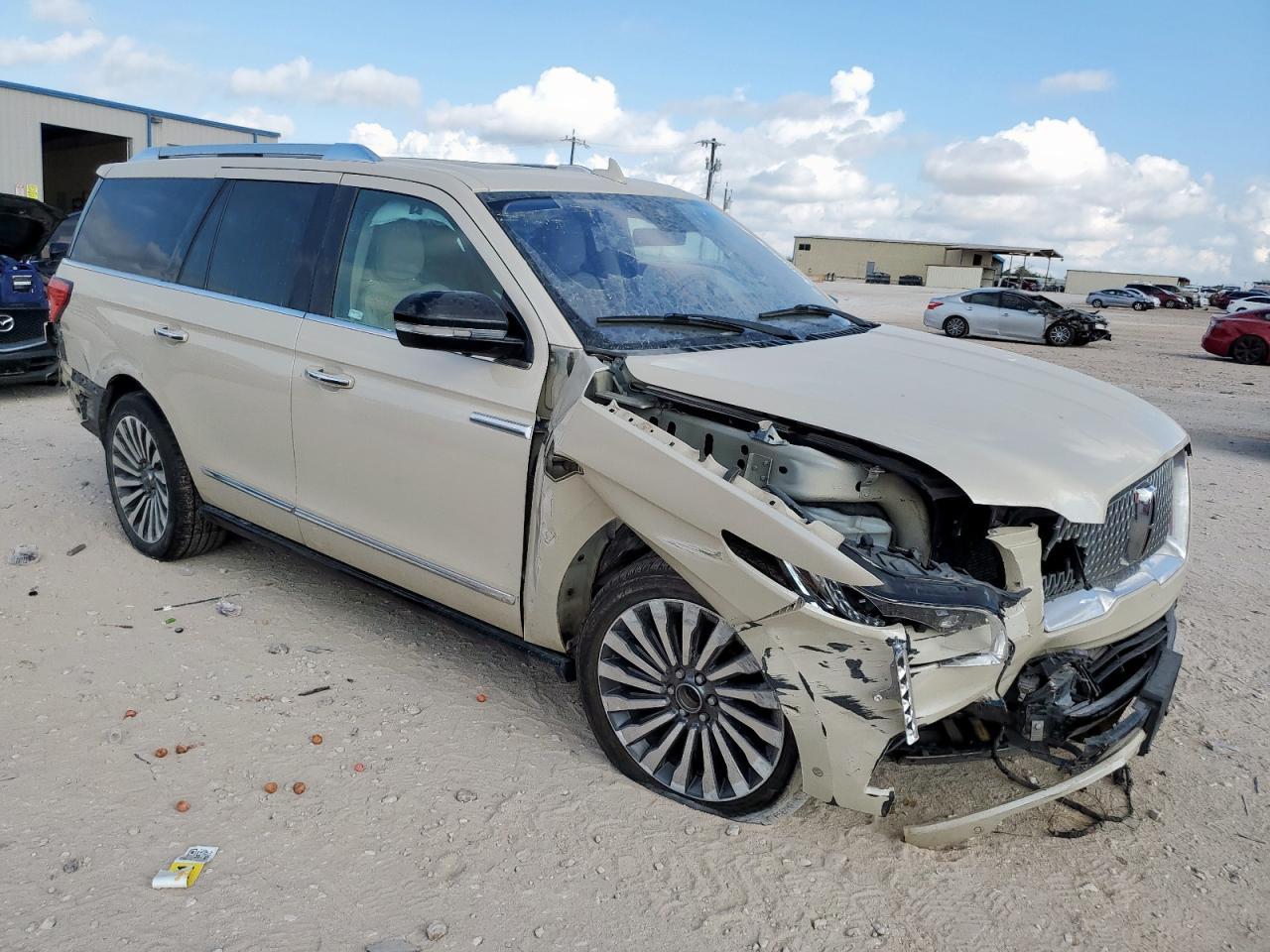 2018 Lincoln Navigator Reserve - Фото 4