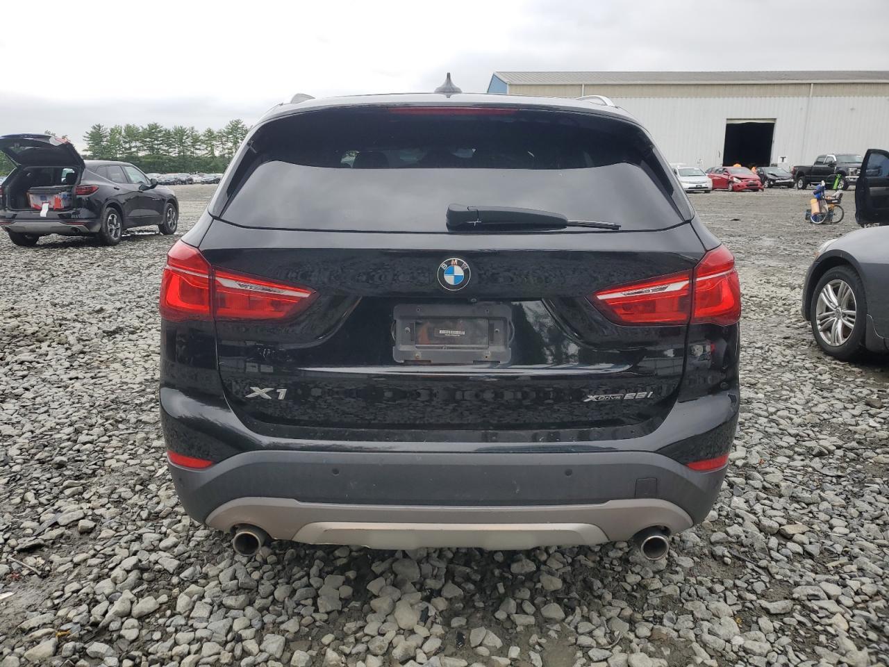 2019 BMW X1 xDrive28I - Image 6