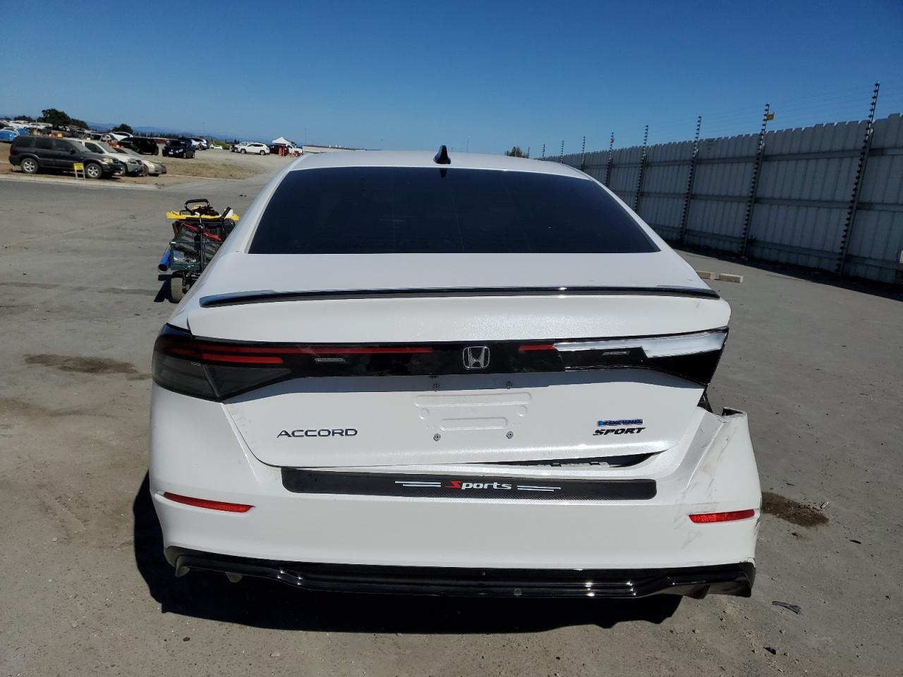 2025 Honda Accord Hybrid Sport-L - Фото 6