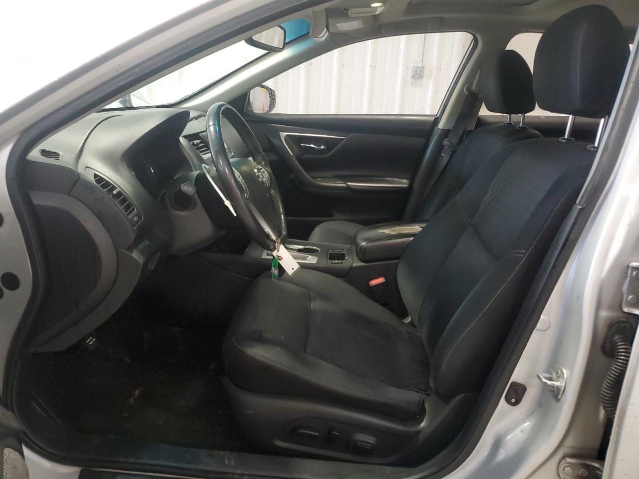 2016 Nissan Altima 2.5 - Фото 7