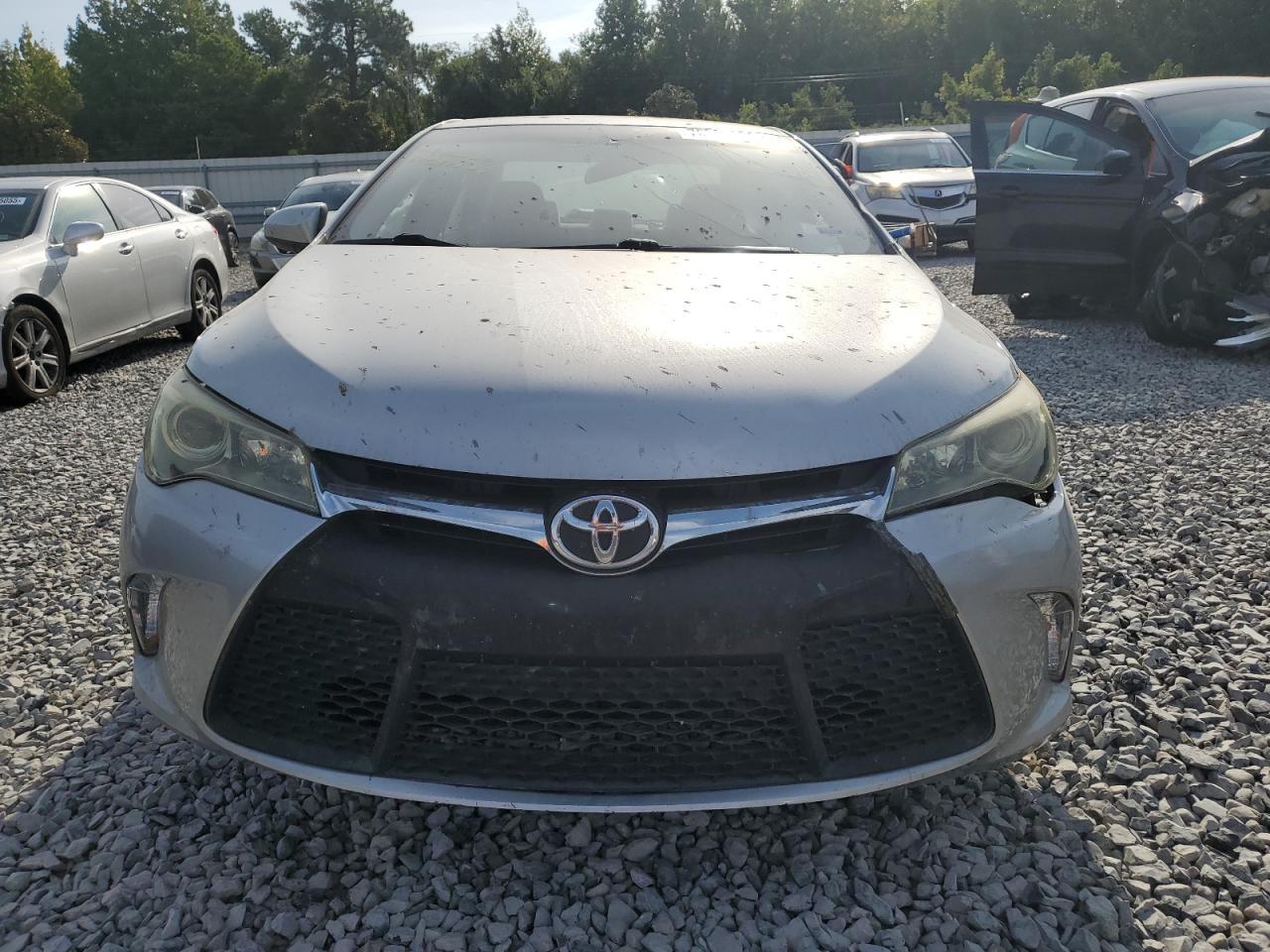 2016 Toyota Camry Le - Фото 5