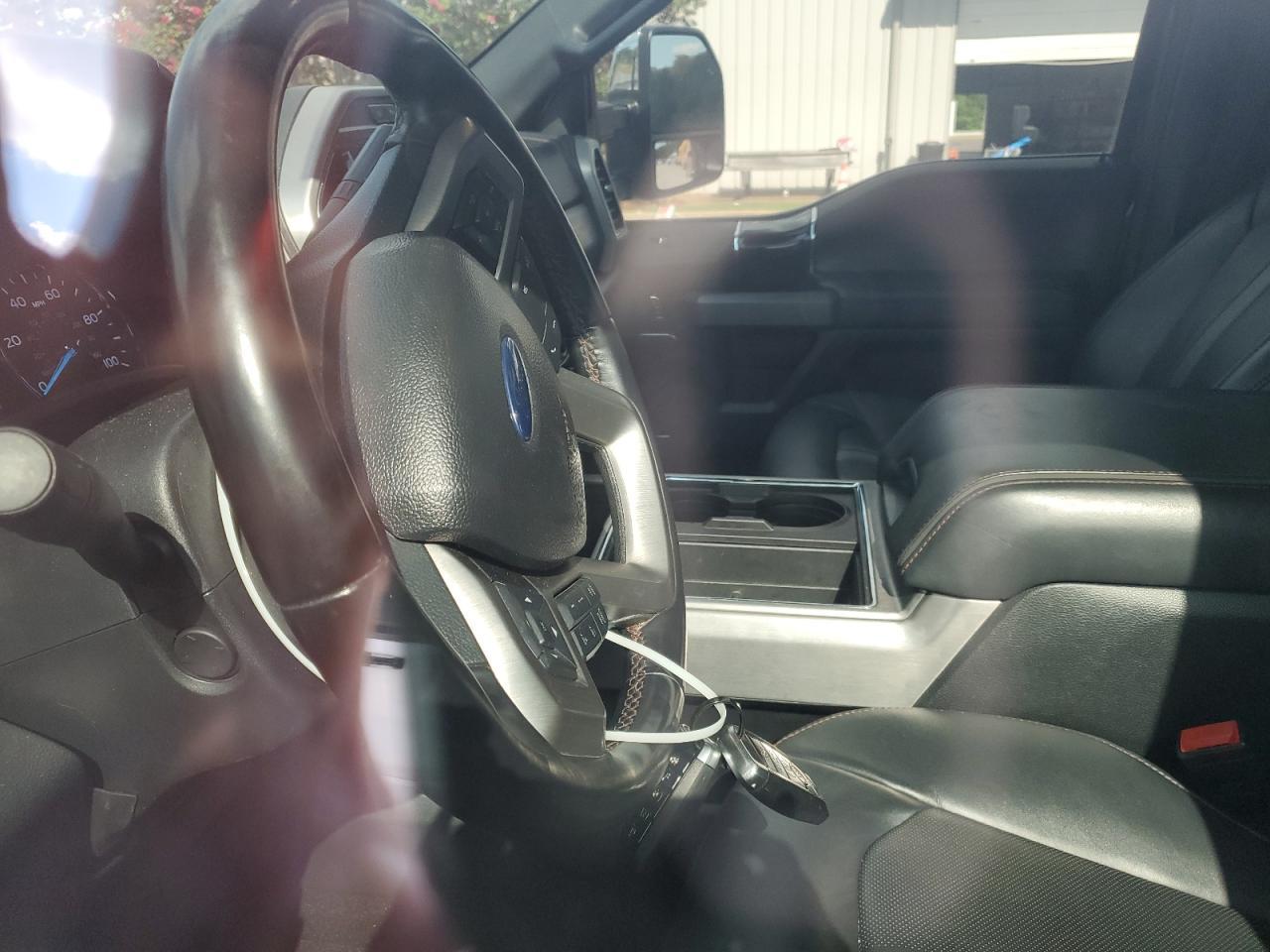 2022 Ford F250 Super Duty - Image 7