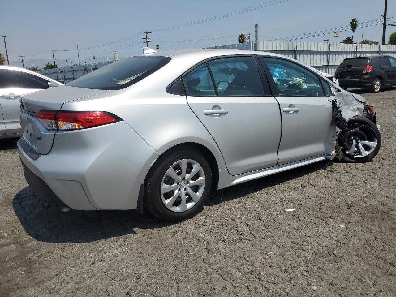 2025 Toyota Corolla Le - Фото 5