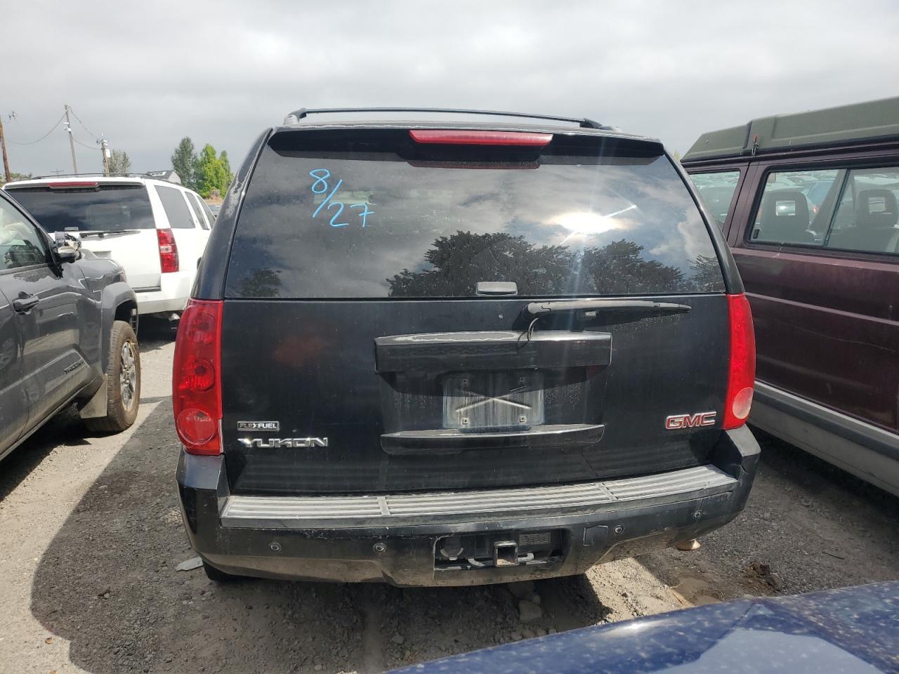 2008 GMC Yukon - Image 6