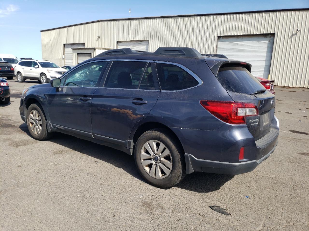 2015 Subaru Outback 2.5I Premium - Image 2