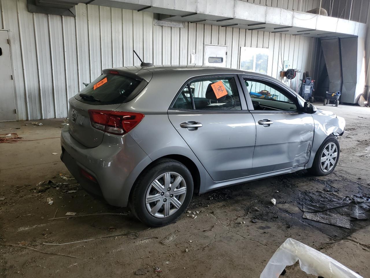 2021 Kia Rio S - Image 3