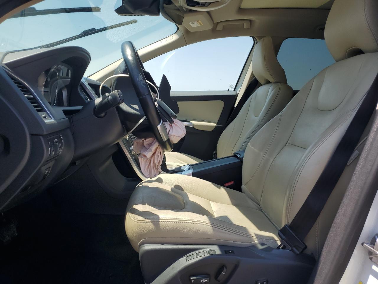 2016 Volvo Xc60 T5 Premier - Image 7