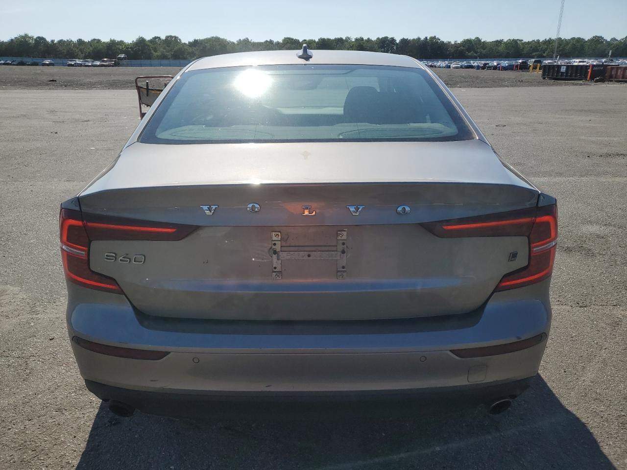 2019 Volvo S60 T6 Momentum - Фото 6