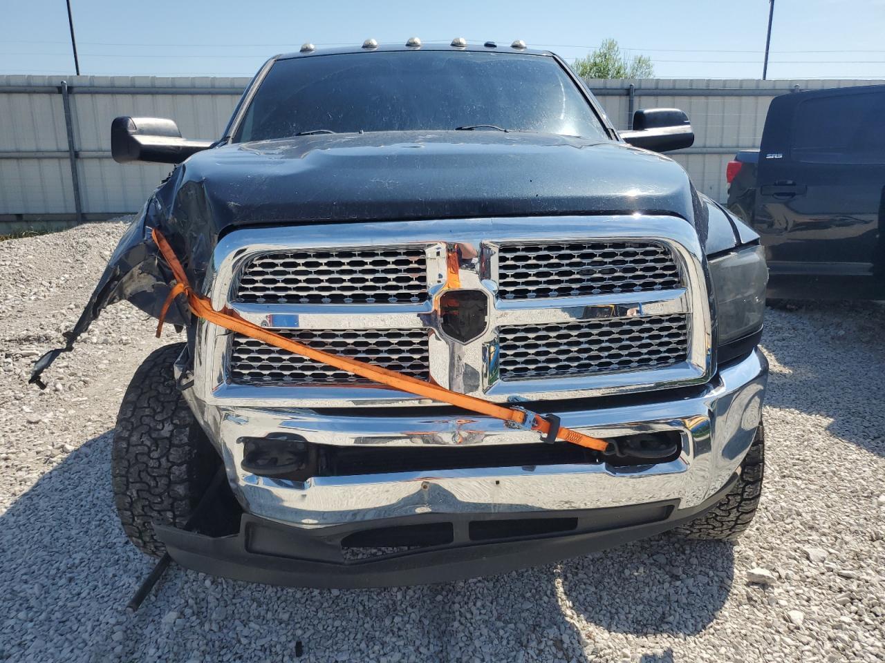 2015 Ram 2500 St - Image 5