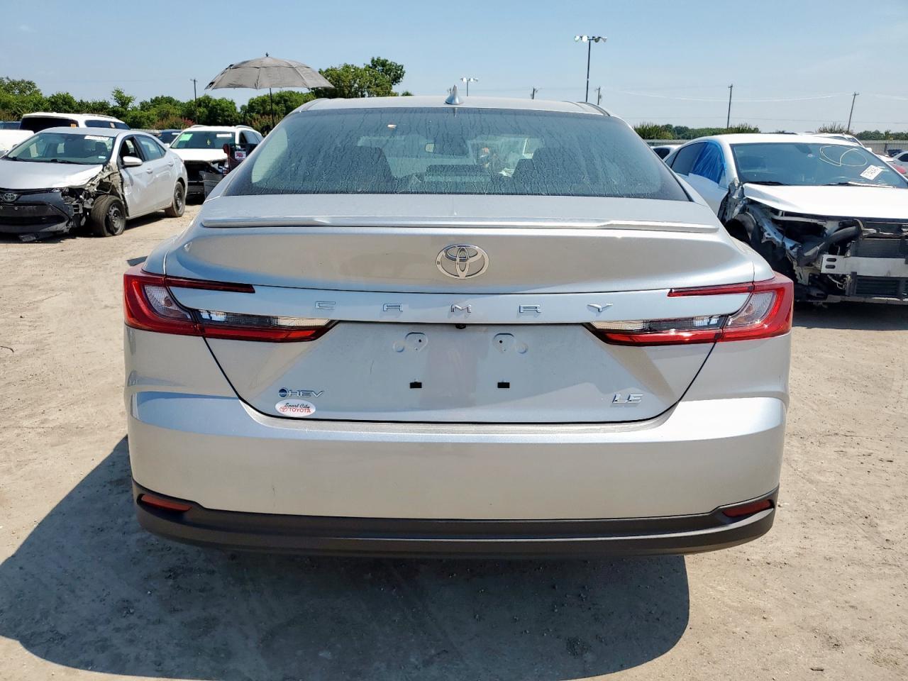 2025 Toyota Camry Xse - Image 6