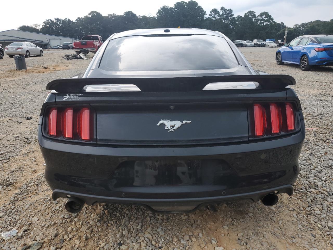 2016 Ford Mustang - Image 6