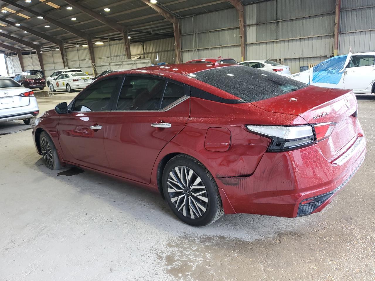 2023 Nissan Altima Sv - Фото 2