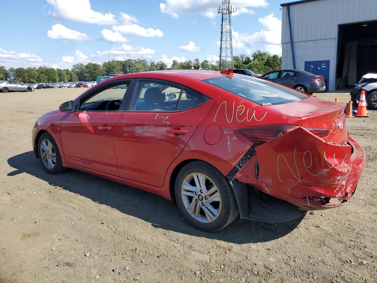 2020 Hyundai Elantra Sel - Фото 2