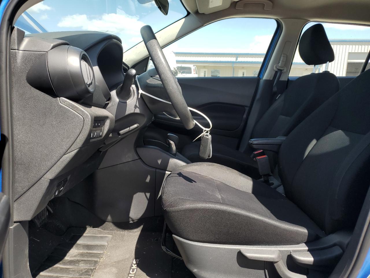 2024 Nissan Kicks S - Image 7