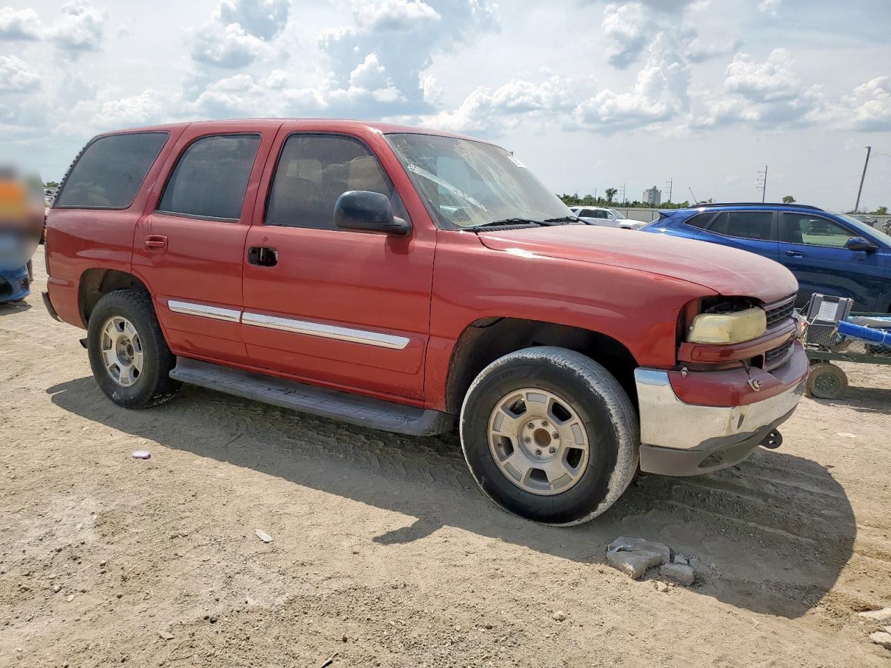 2004 GMC Yukon - Image 4