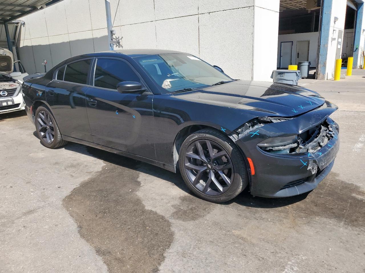 2019 Dodge Charger Sxt - Image 4