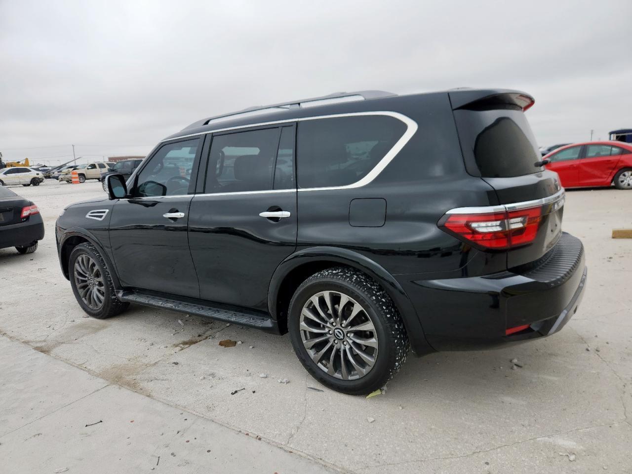 2023 Nissan Armada Platinum - Фото 2
