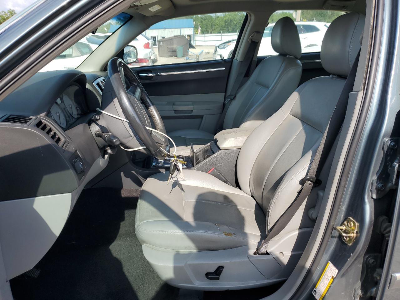 2006 Chrysler 300 Touring - Фото 7