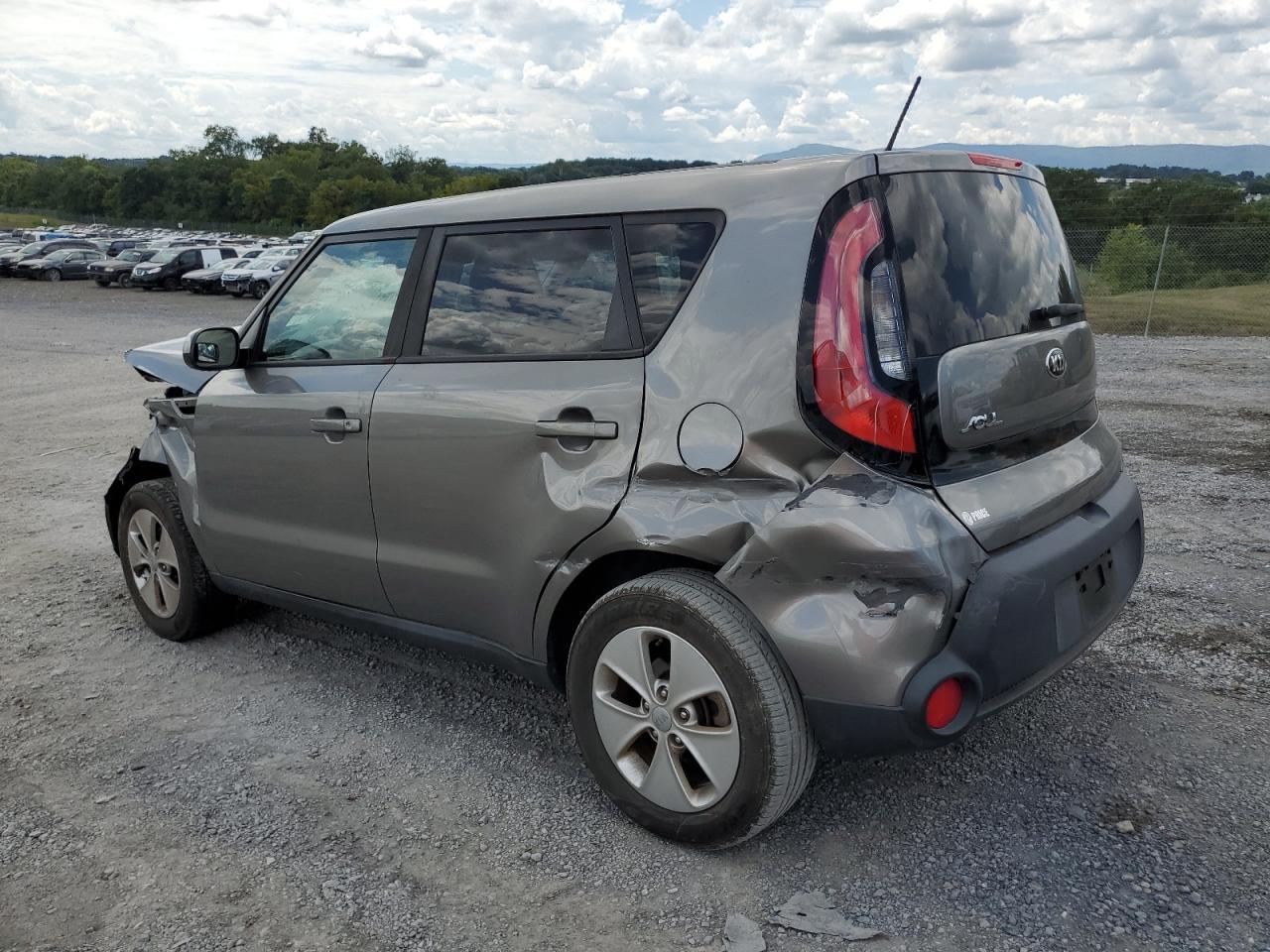 2016 Kia Soul - Image 2