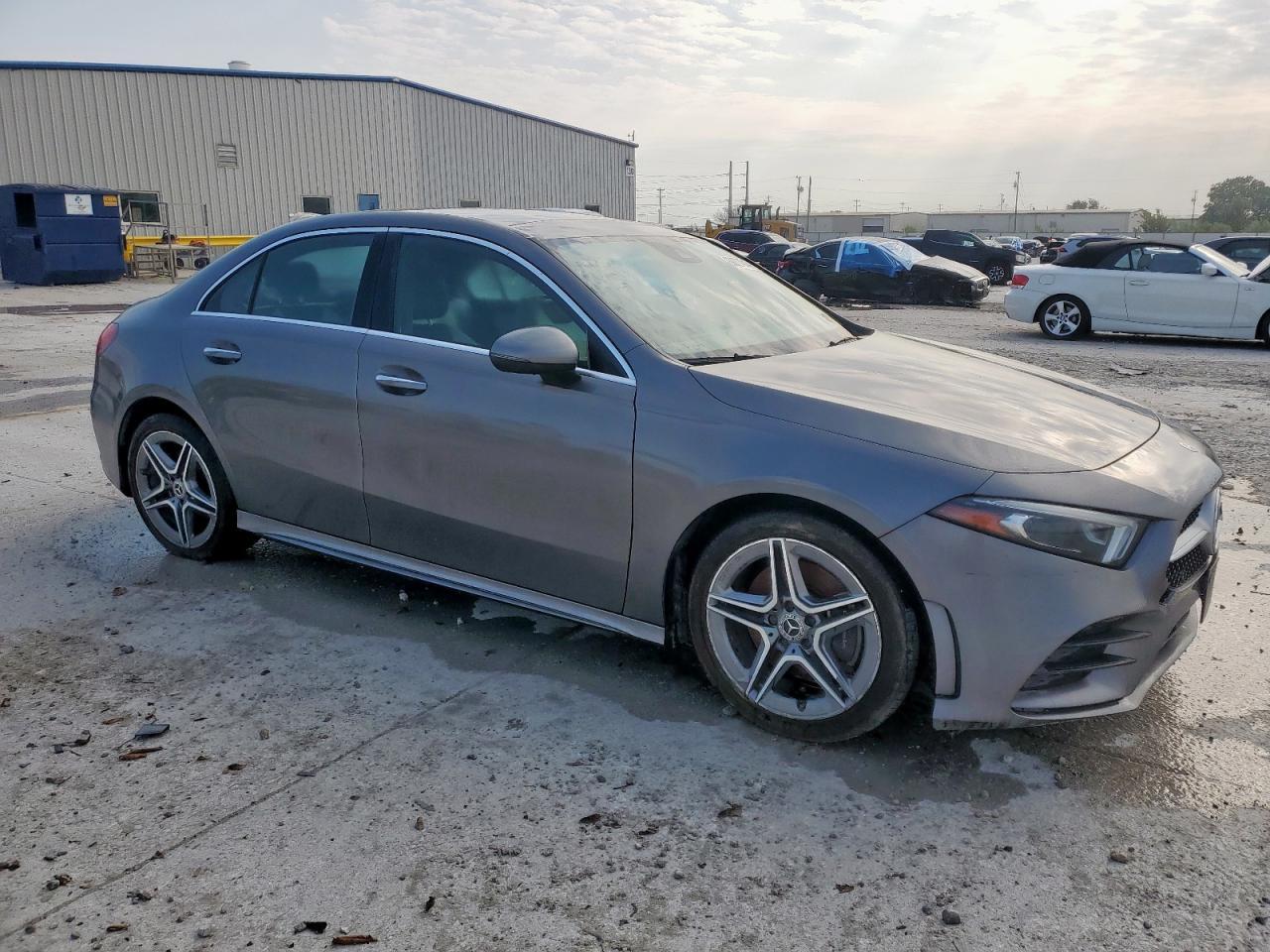 2019 Mercedes-Benz A 220 - Фото 4