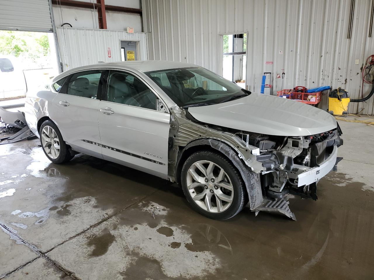 2017 Chevrolet Impala Premier - Image 4