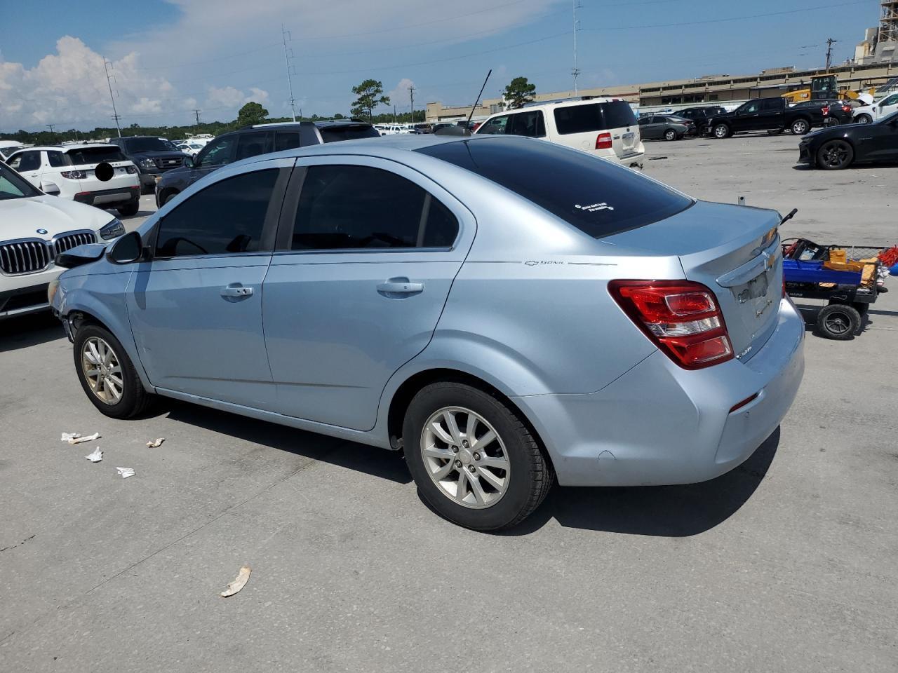2018 Chevrolet Sonic Lt - Image 2