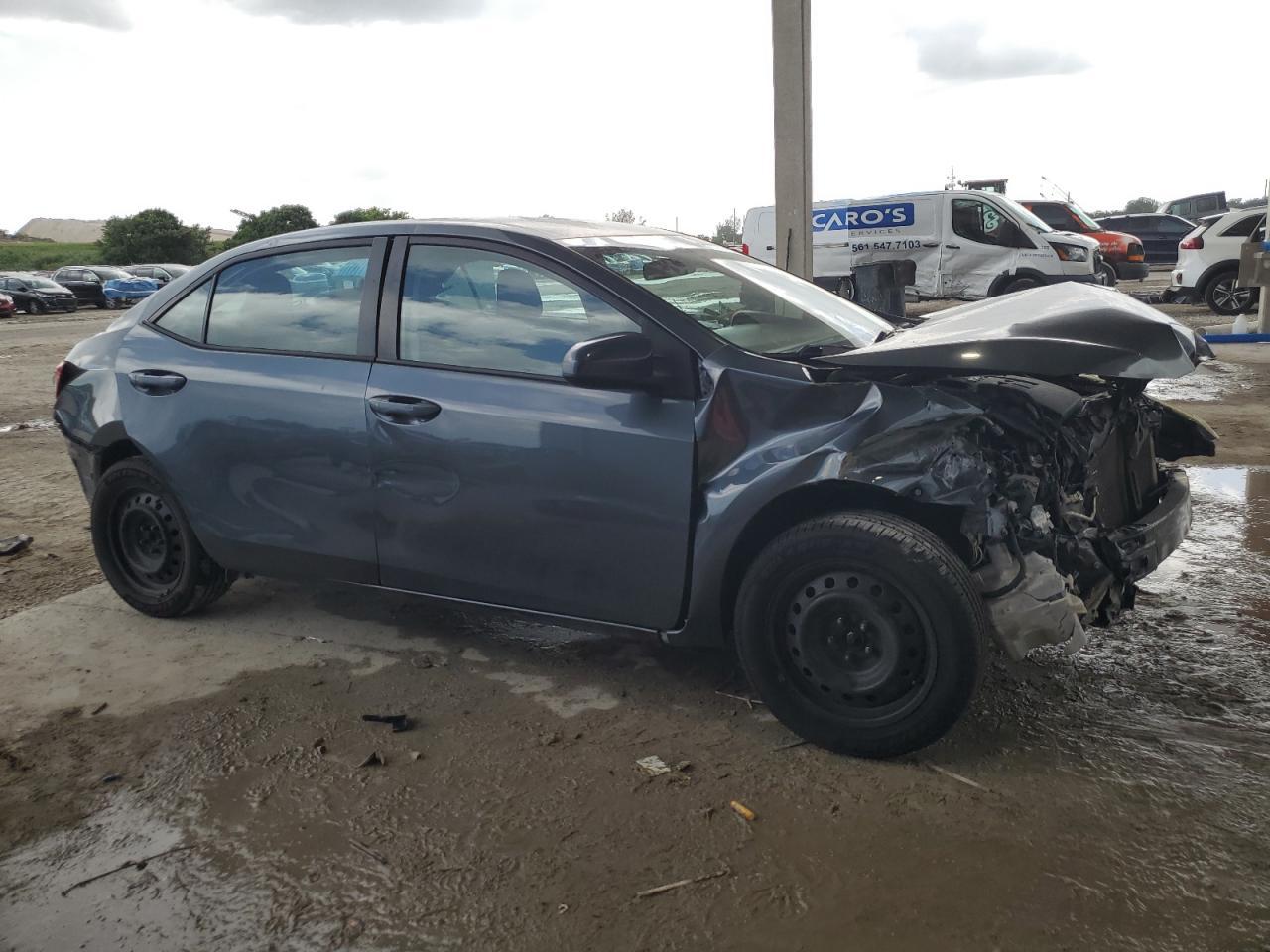 2015 Toyota Corolla L - Фото 4