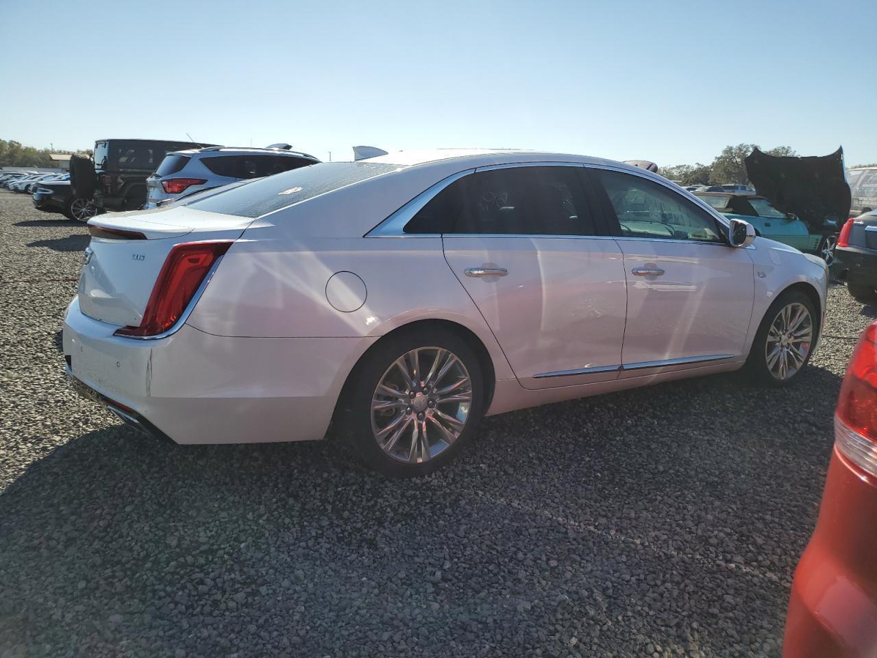 2018 Cadillac Xts Luxury - Фото 3