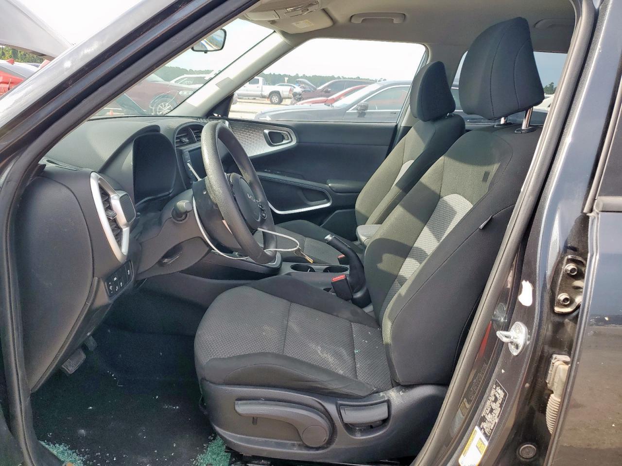 2022 Kia Soul Lx - Image 7