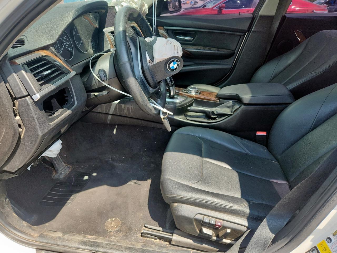 2014 BMW 328 Xi Sulev - Image 7