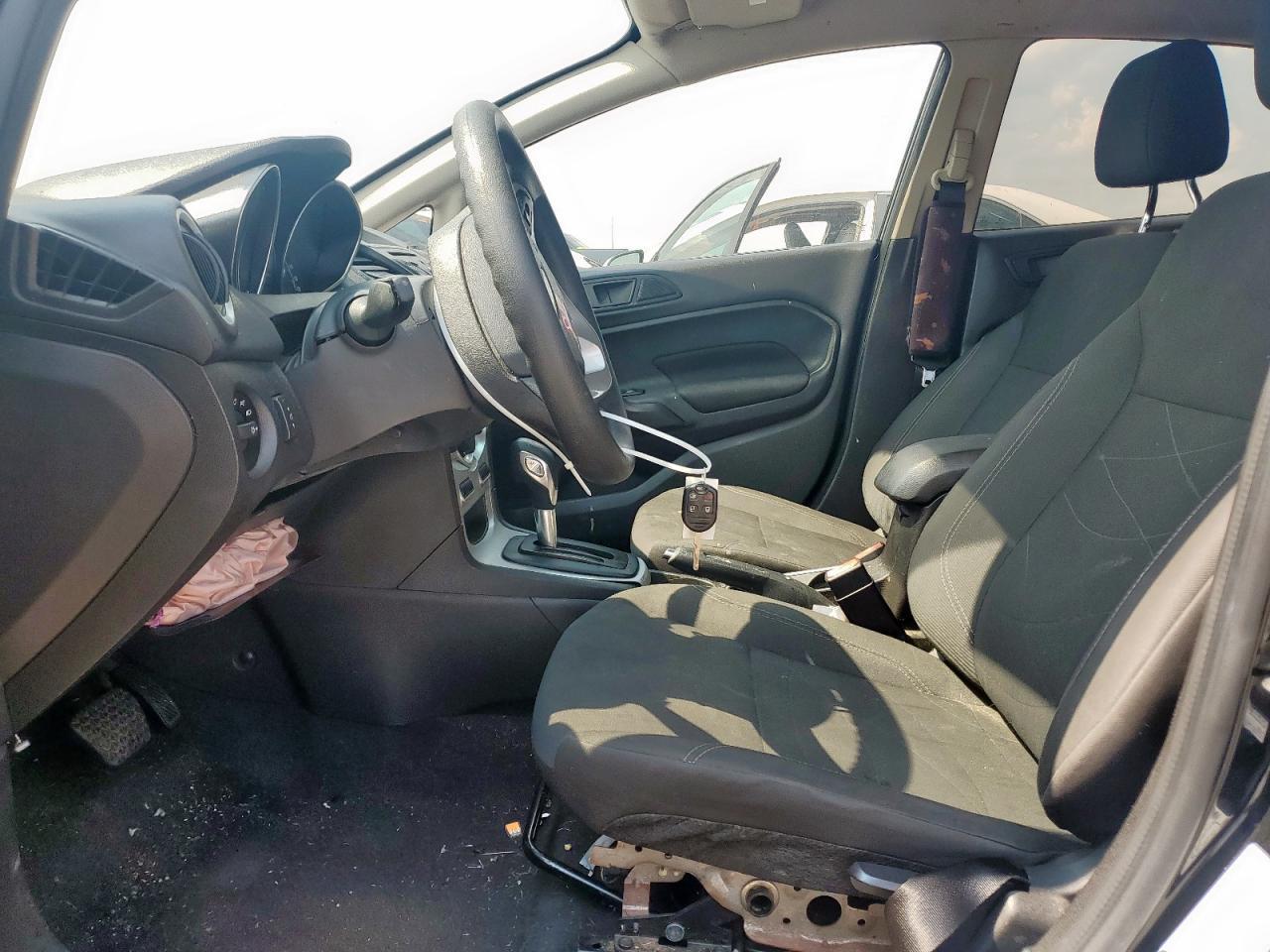 2019 Ford Fiesta Se - Фото 7