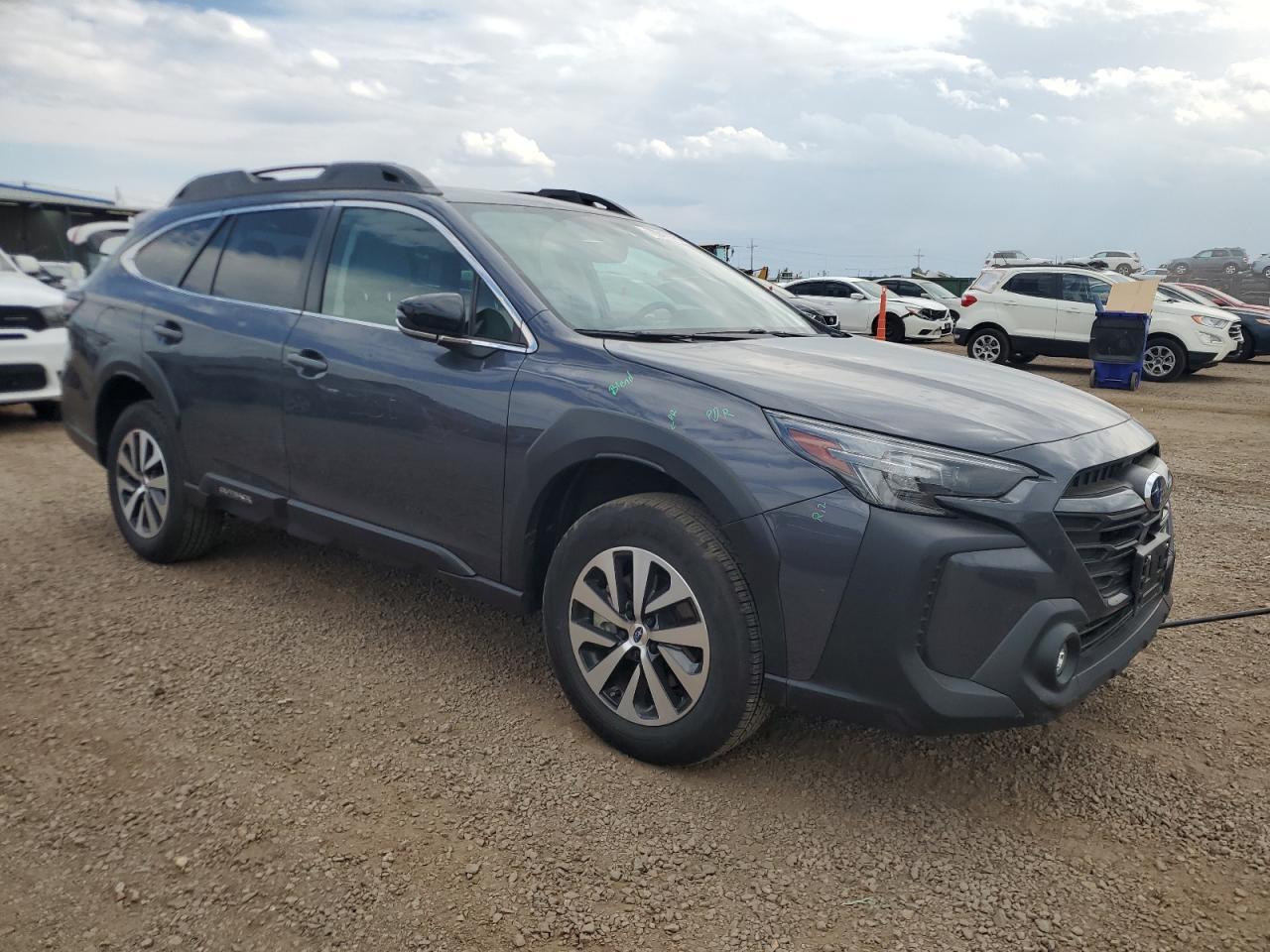 2024 Subaru Outback Premium - Image 4