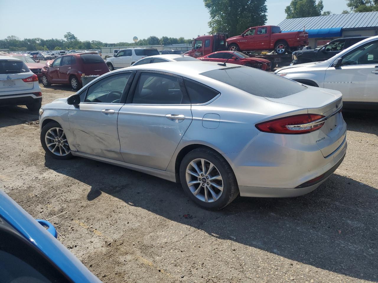 2017 Ford Fusion Se - Фото 2