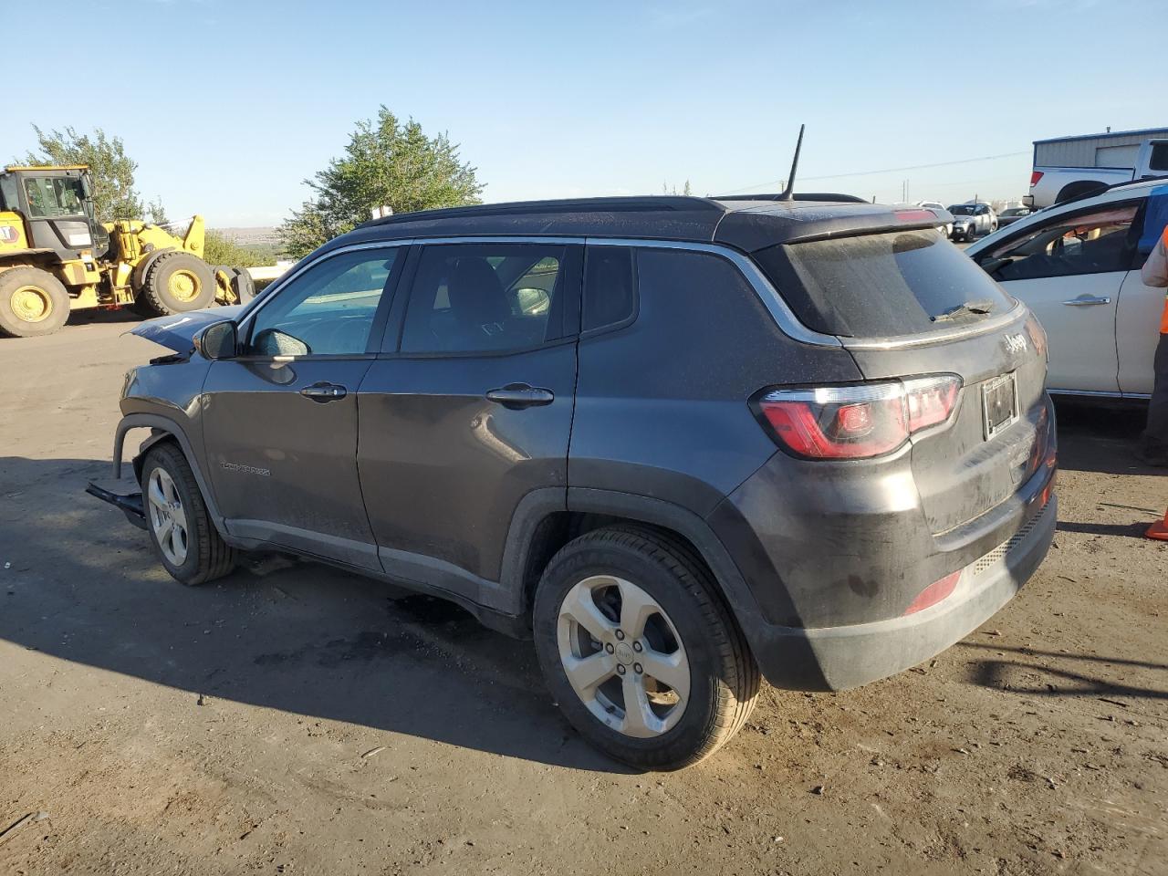 2018 Jeep Compass Latitude - Фото 2