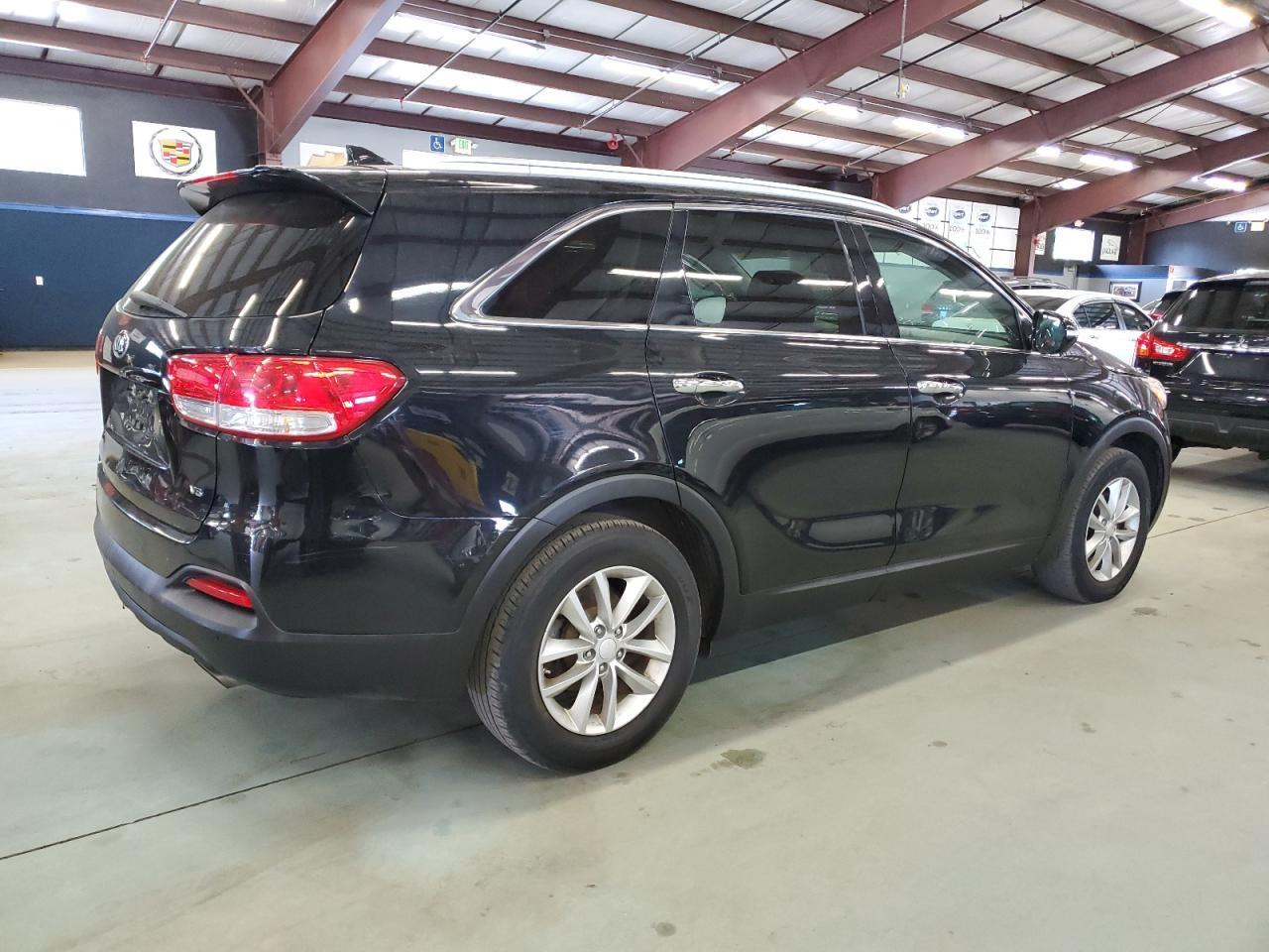 2017 Kia Sorento Lx - Фото 3