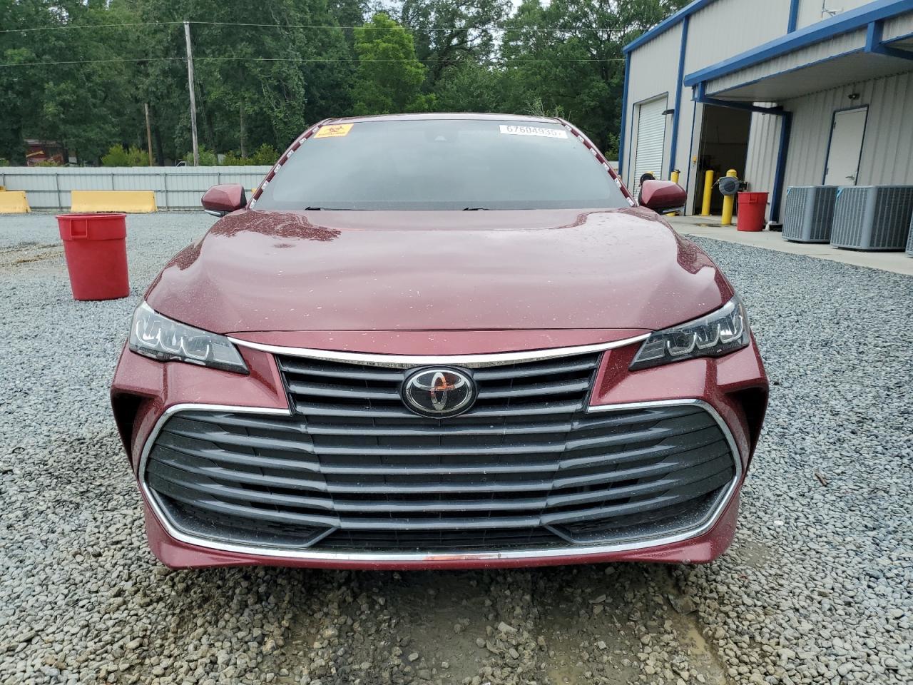 2022 Toyota Avalon Xle - Фото 5