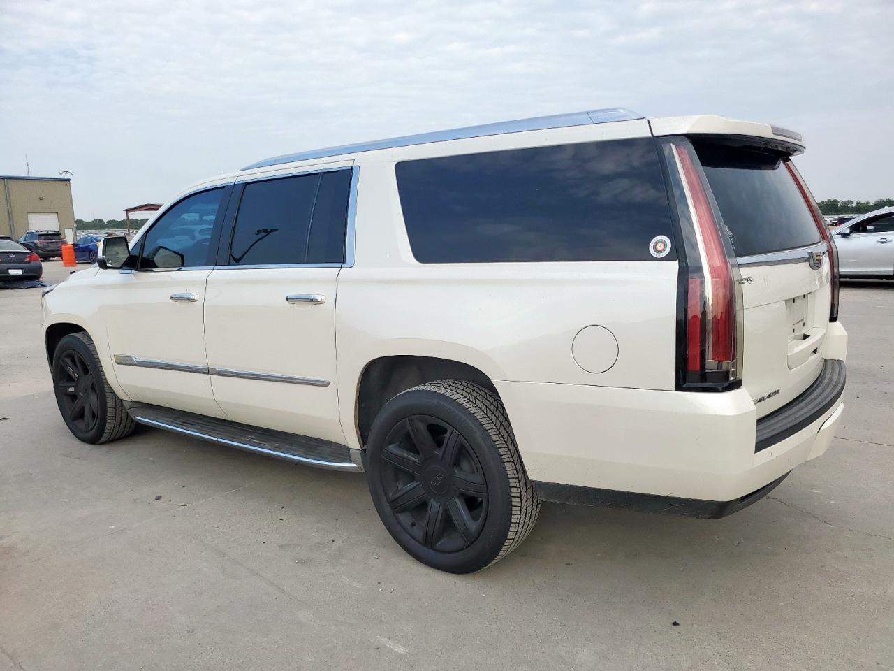 2015 Cadillac Escalade Esv Luxury - Фото 2