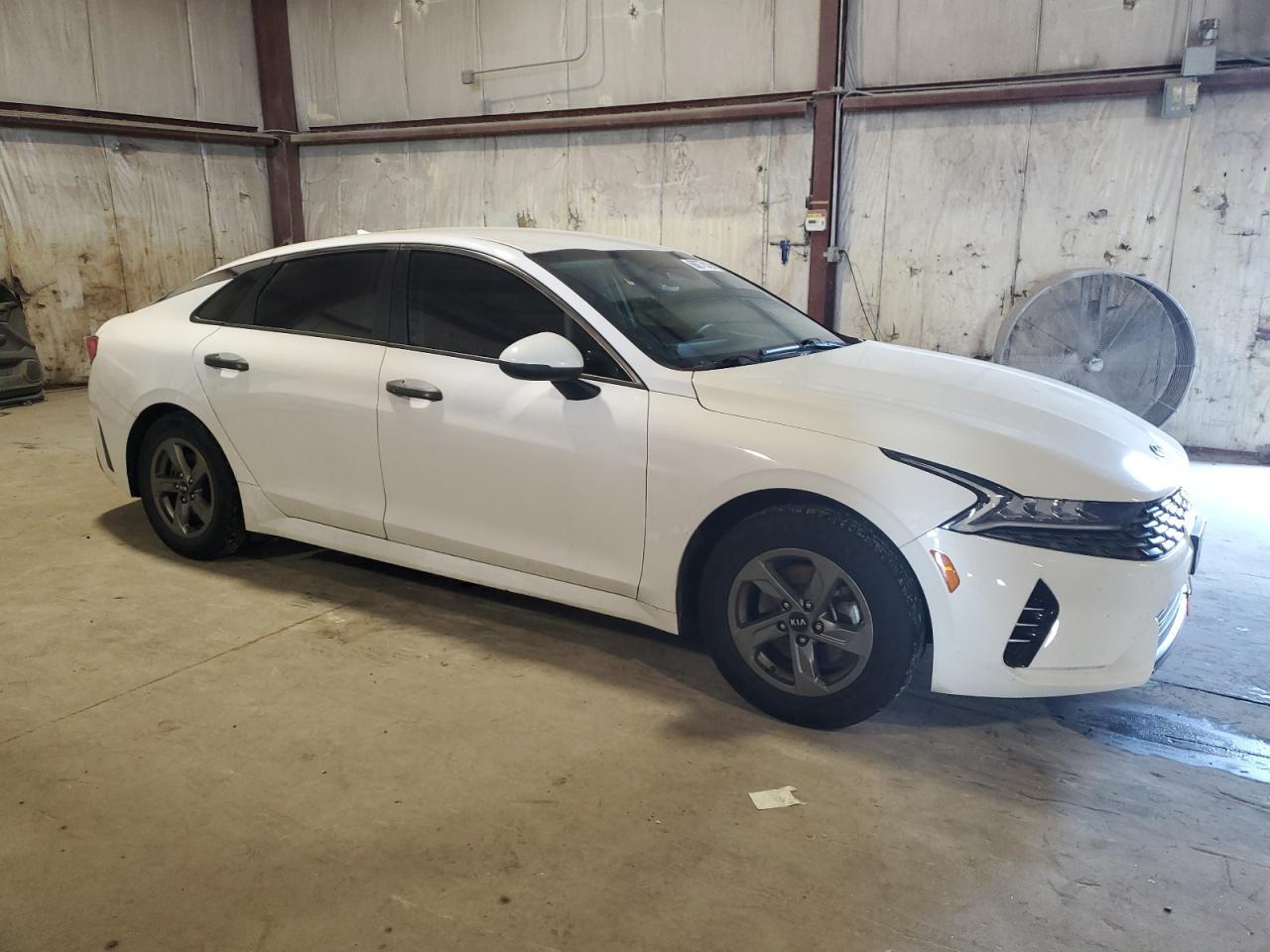 2021 Kia K5 Lxs - Image 4