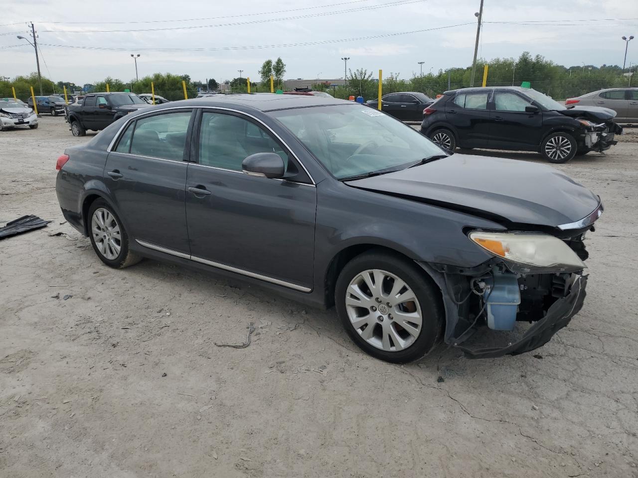 2012 Toyota Avalon Base - Image 4