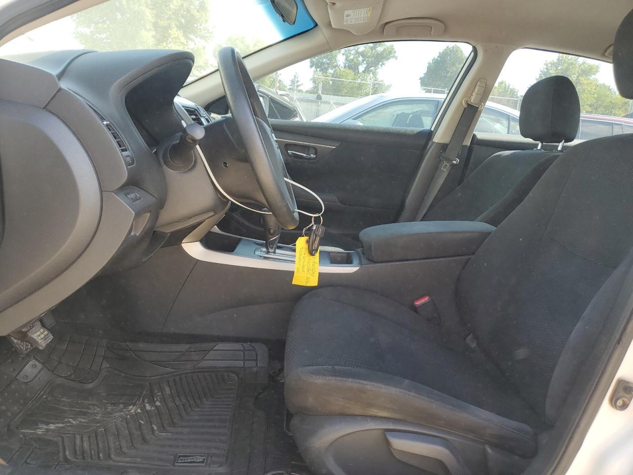 2015 Nissan Altima 2.5 - Фото 7