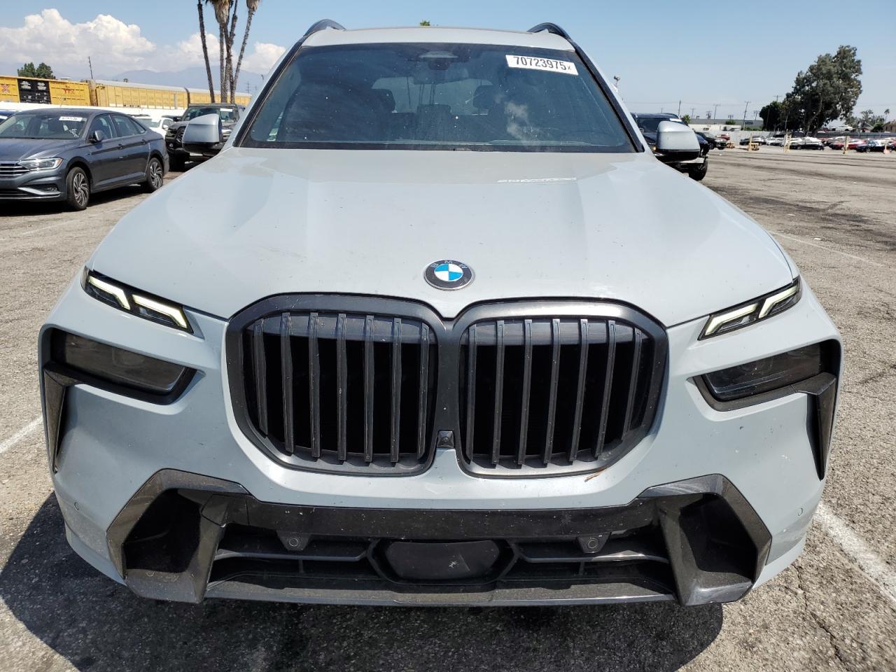 2023 BMW X7 xDrive40I - Image 5